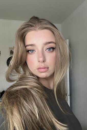 Mariia, 25 Jahre, Kanada Mariia, 25 Jahre, Kanada