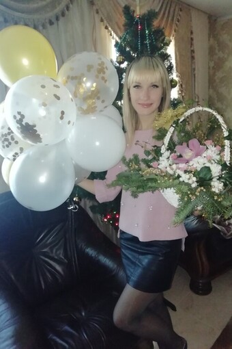 Elena, 37 Jahre, Ukraine Elena, 37 Jahre, Ukraine