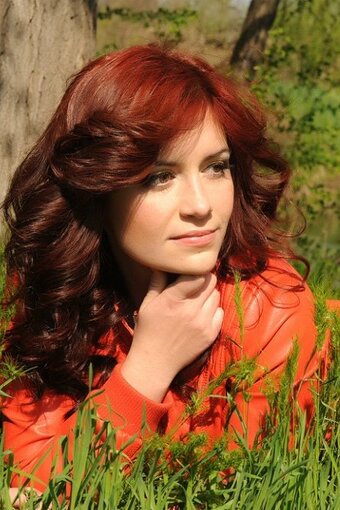 Irina, 33 Jahre, Russland Irina, 33 Jahre, Russland