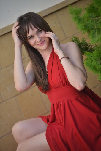 Dina, 28 Jahre, Russland Dina, 28 Jahre, Russland