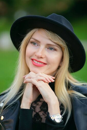 Ksenia, 39 Jahre, Russland Ksenia, 39 Jahre, Russland