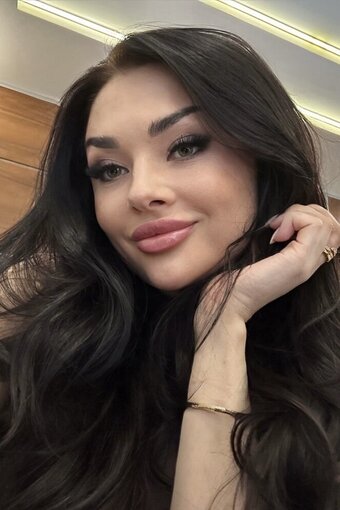 Alena, 37 Jahre, Russland Alena, 37 Jahre, Russland